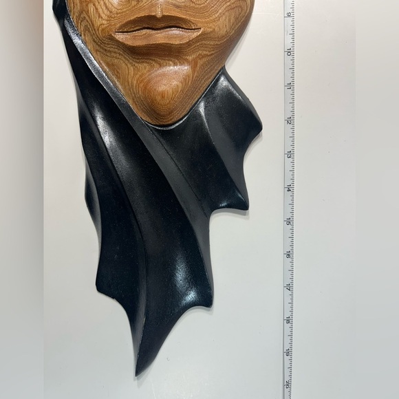 Carved Wooden Sculpture Womans Face - Picture 3 of 9